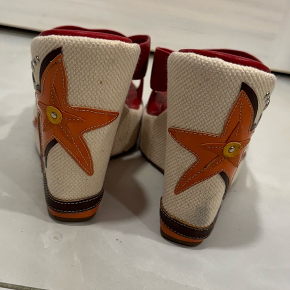 VINTAGE PRADA Ocean Beach Theme Wedge Sandals Starfish - Picture 5 of 9